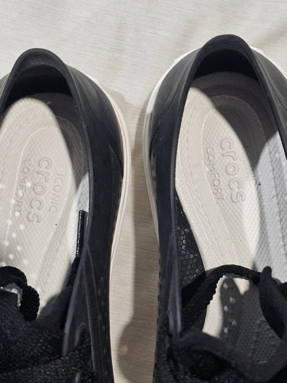Crocs - Picture 6 of 7